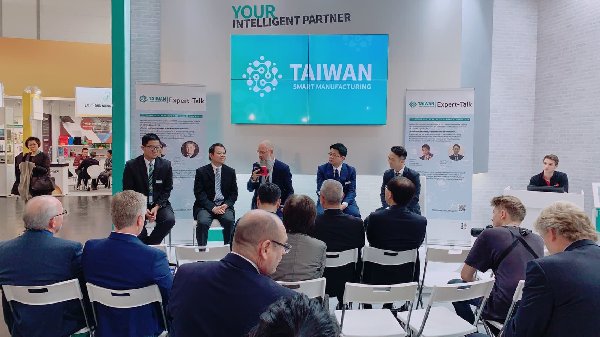 押出機（ルーダー）　リサイクル専用