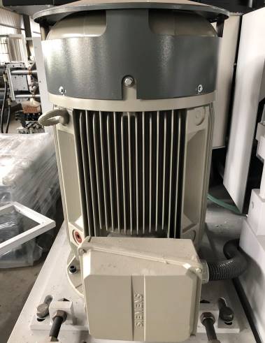 部品サプライヤー1