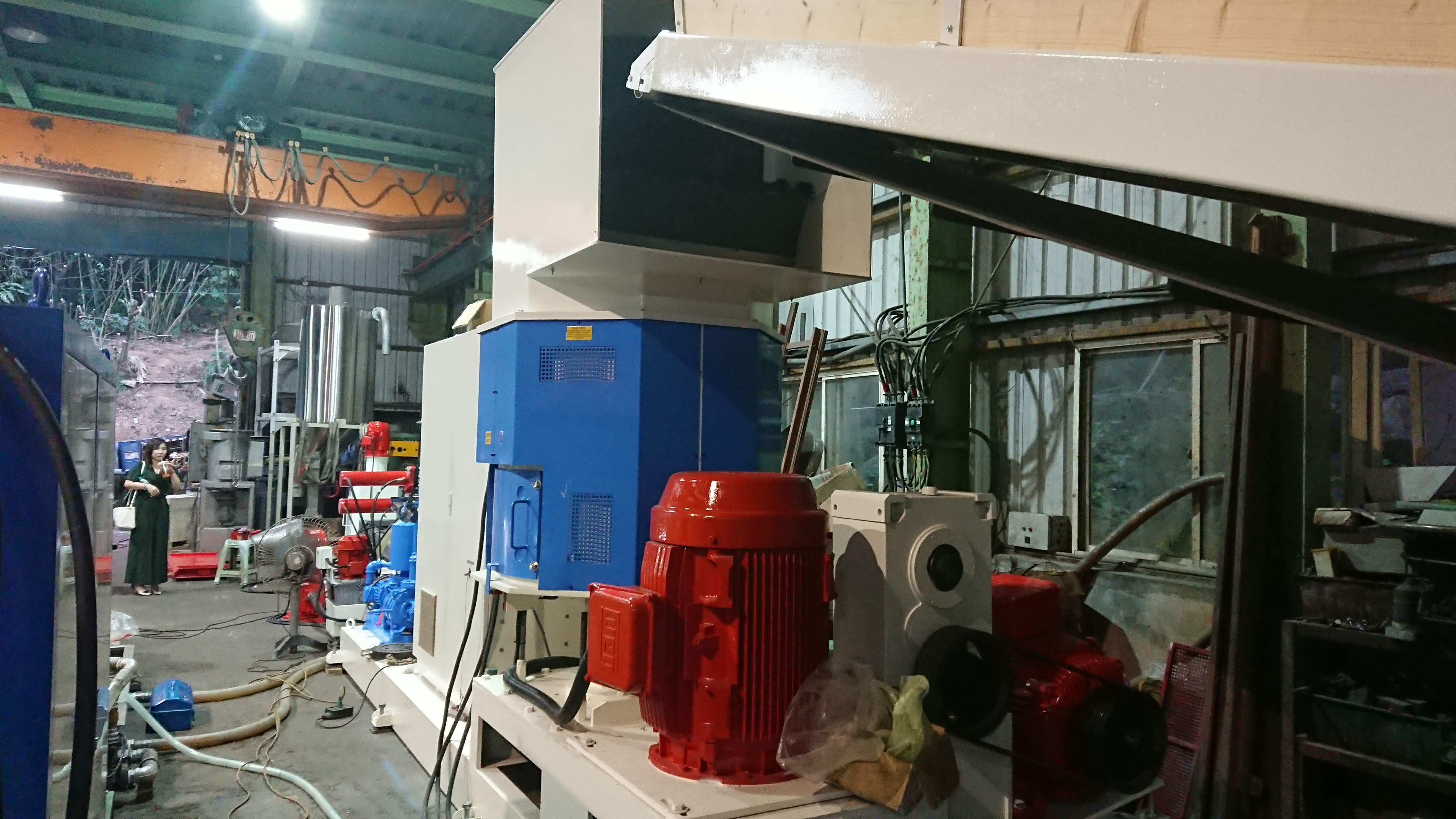 ARTEC中古押出機