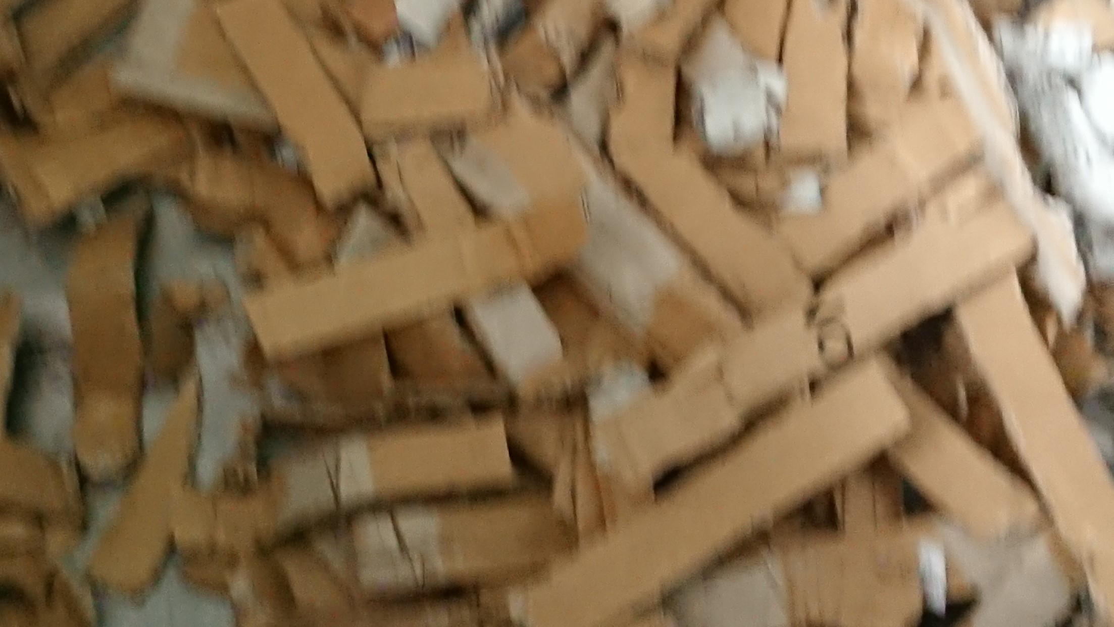 破砕の大きさは刃の幅で決まる