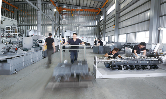 整頓された工場