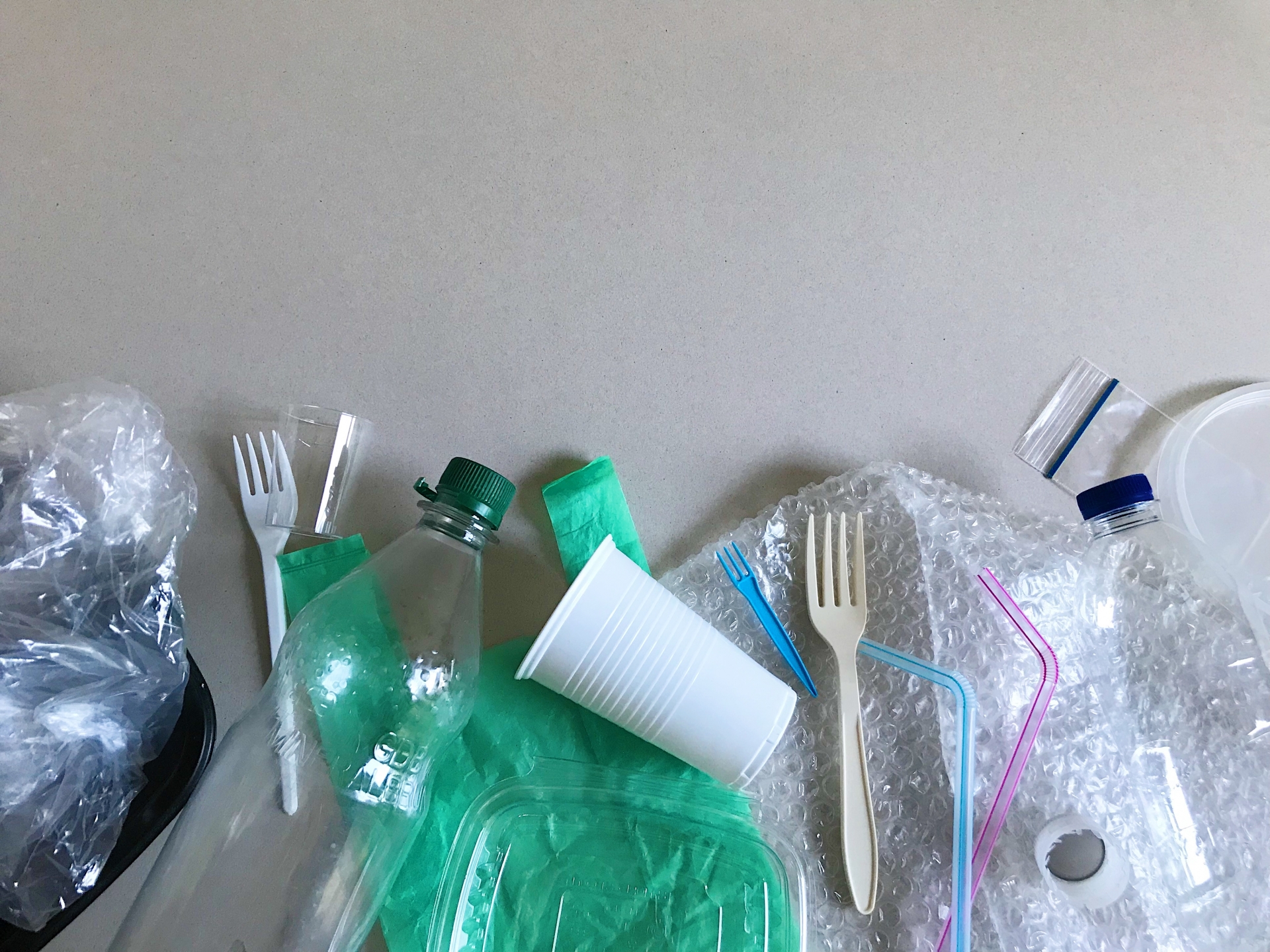 プラスチック製品