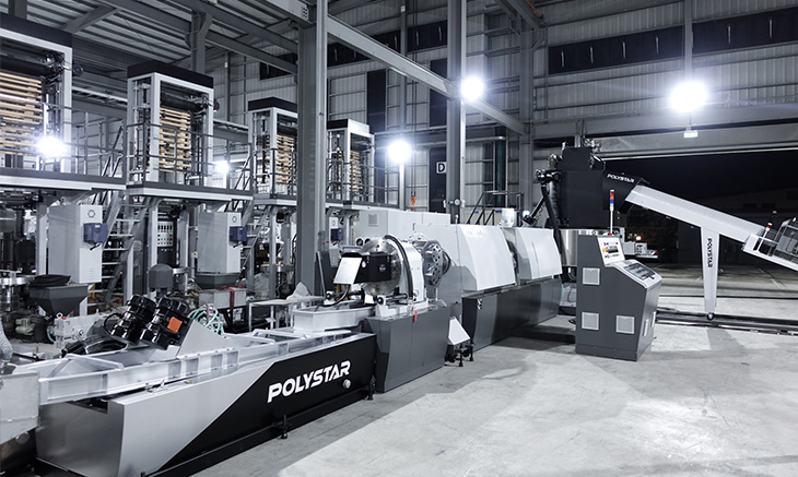 インフレーション成形機の近くに設置することも可能