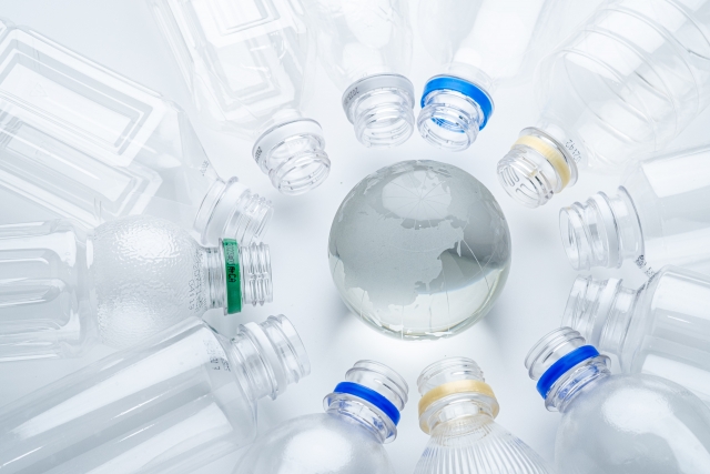 からのペットボトル