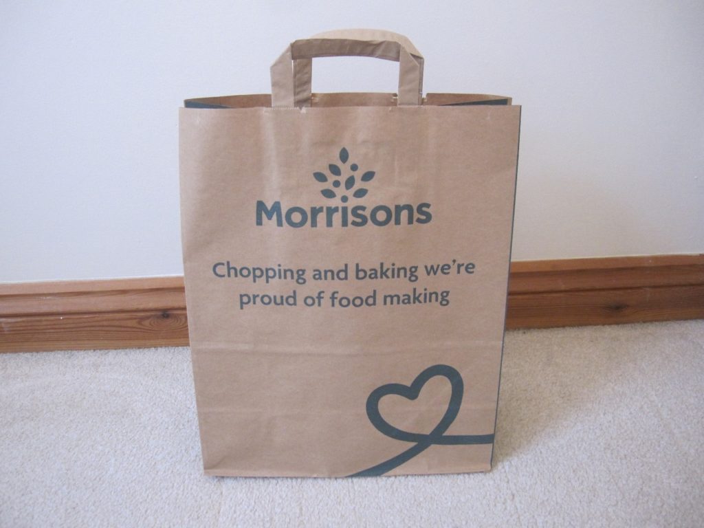 Morrisonsの丈夫な紙袋