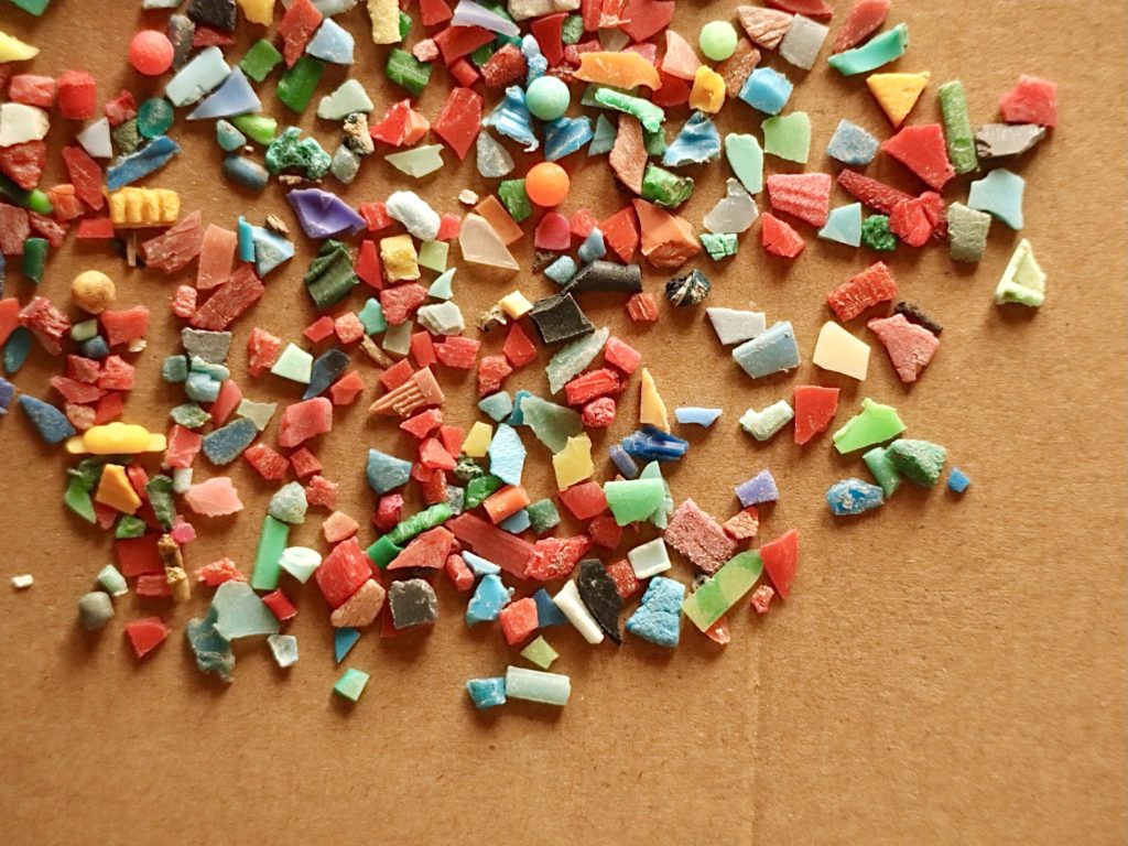 マイクロプラスチック