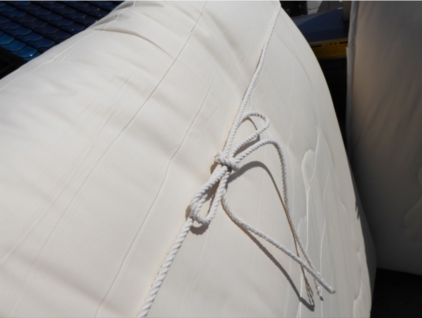 布団ばさみの代わりに綿のロープ